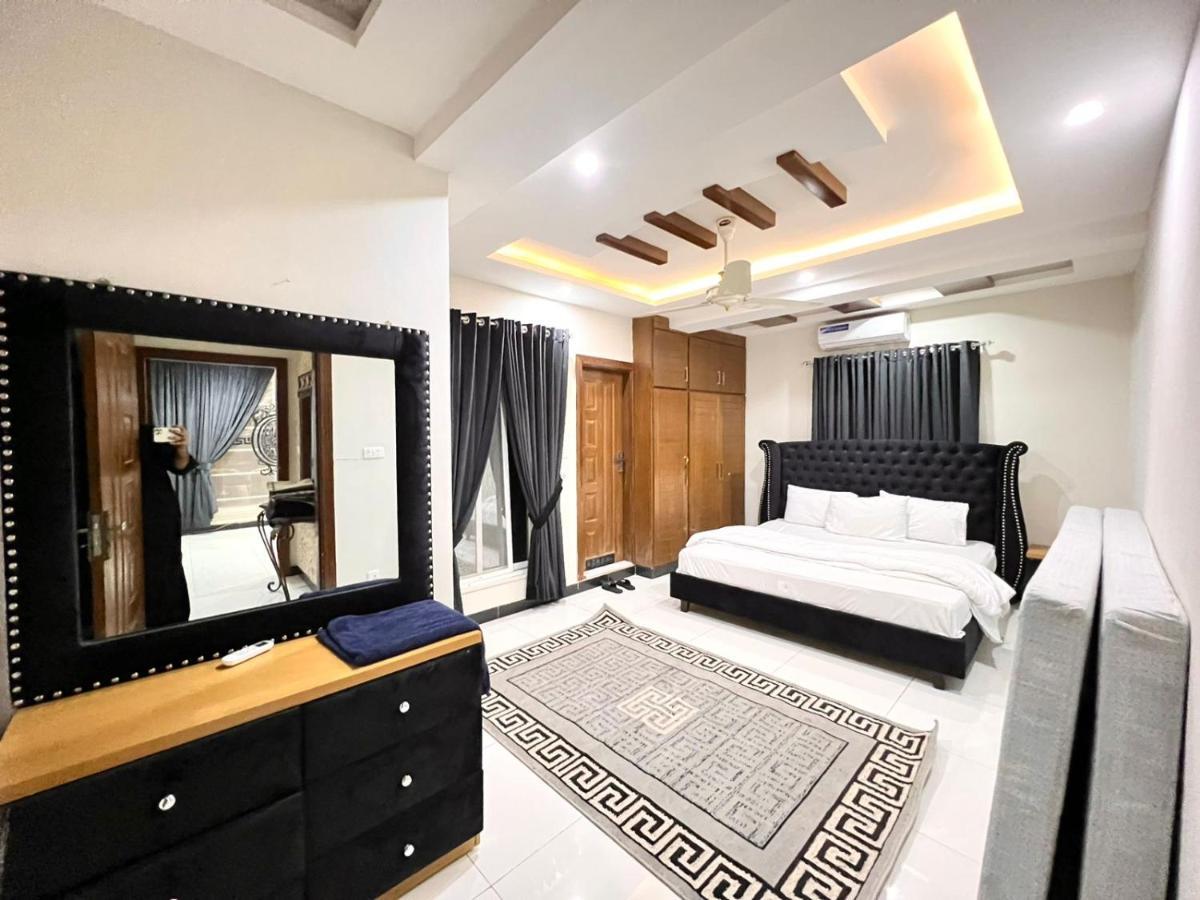 Luxury Apartment Rentals Islamabad Buitenkant foto