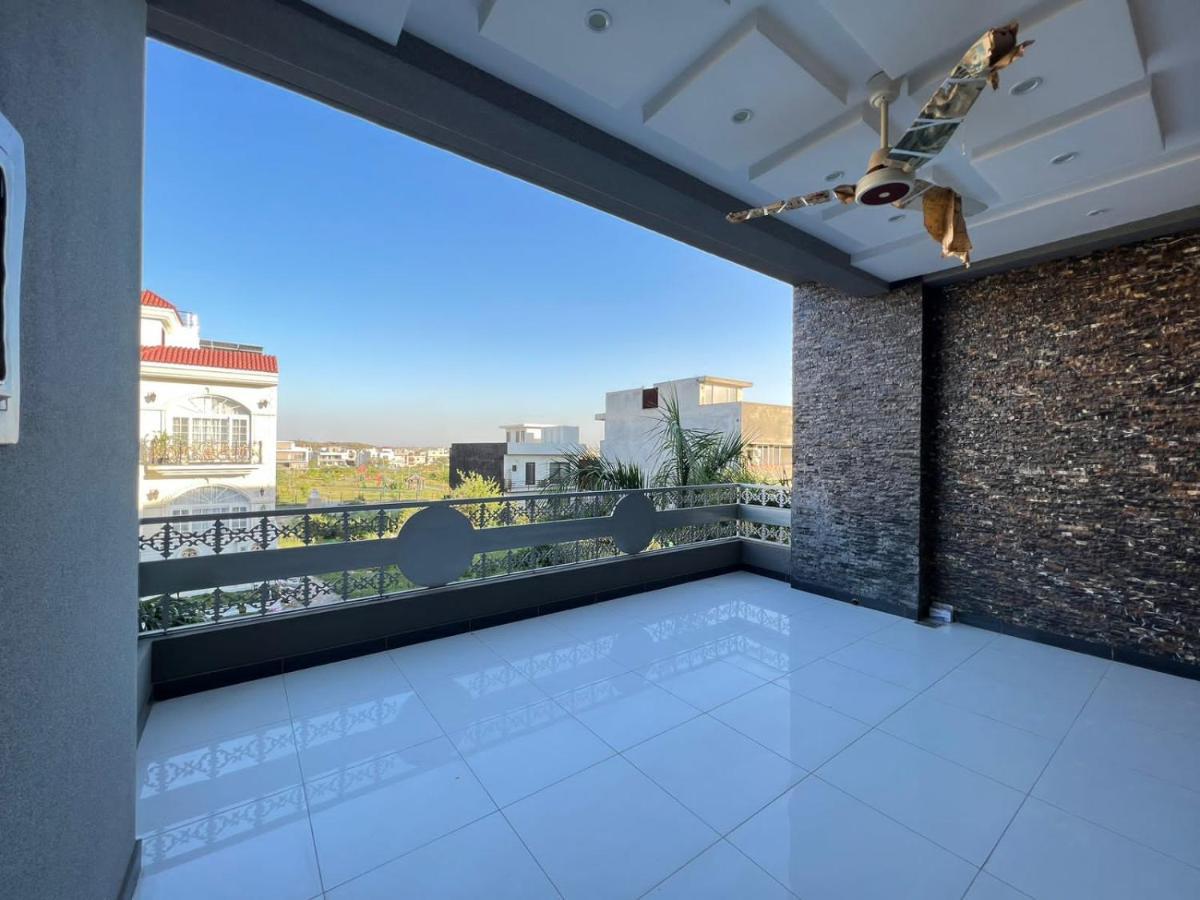 Luxury Apartment Rentals Islamabad Buitenkant foto