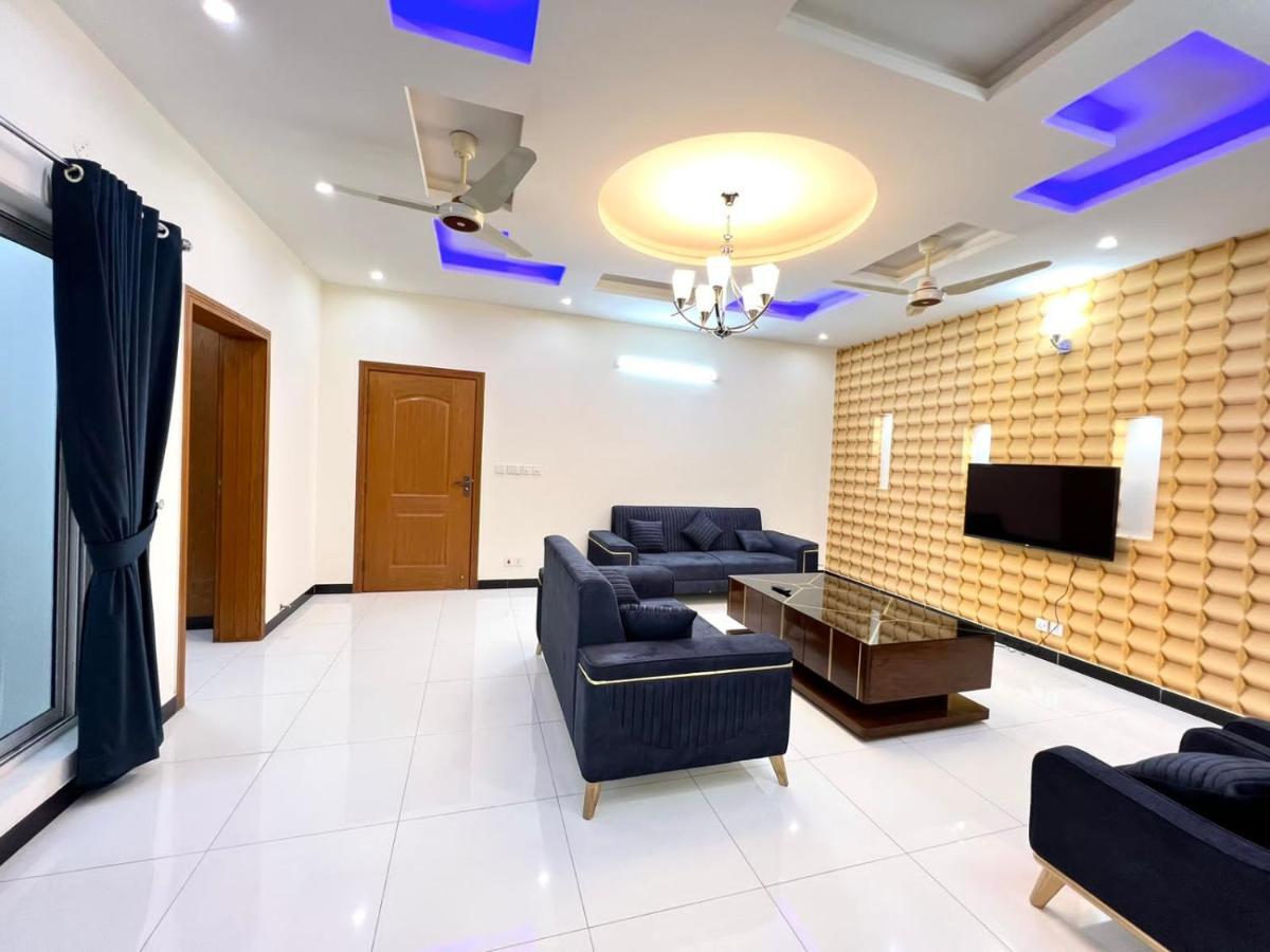 Luxury Apartment Rentals Islamabad Buitenkant foto