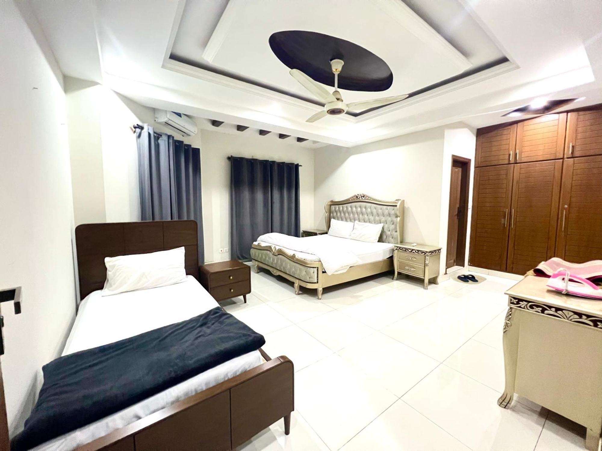 Luxury Apartment Rentals Islamabad Buitenkant foto
