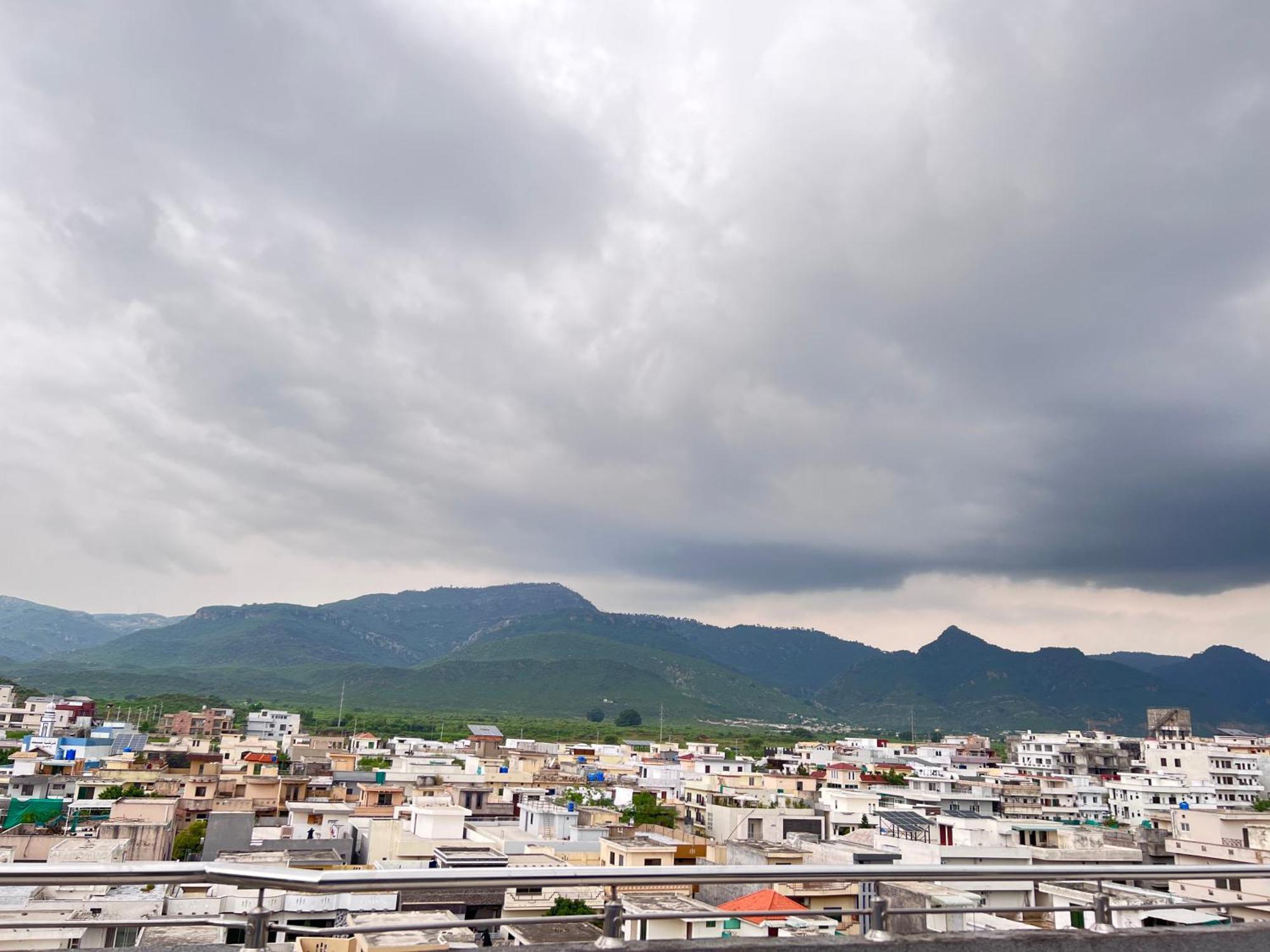 Luxury Apartment Rentals Islamabad Buitenkant foto